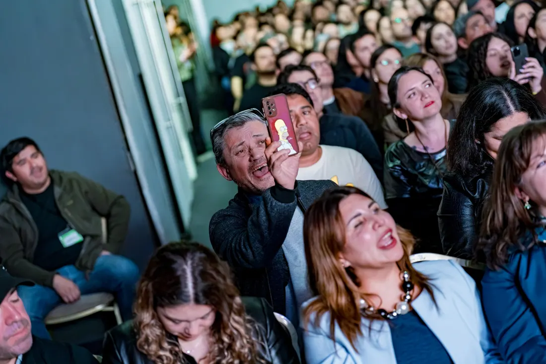 PROFUGOS y su público en Casino Talca, fotografía 3